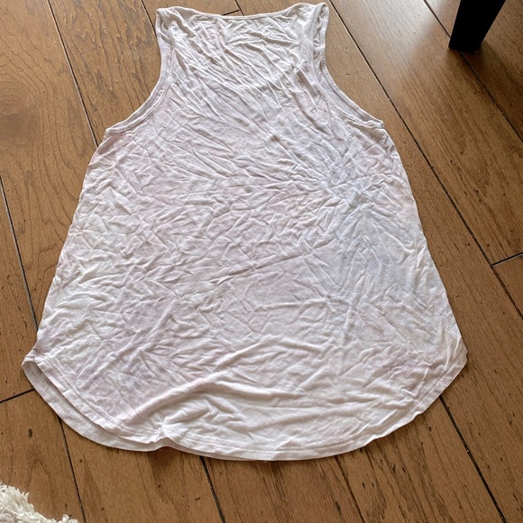 Woman’s tank top - Picture 2 of 2